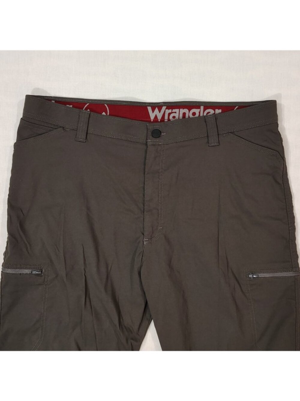 Wrangler All Terrain Hiking Cargo Pants Mens Sz 40x30 Flex Stretch Asphalt Gray - Picture 3 of 16
